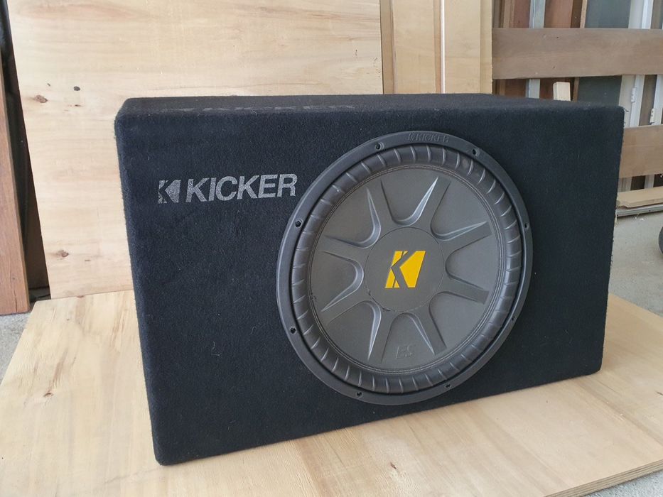 Бас Каса 15" Kicker ES 154 450W RMS