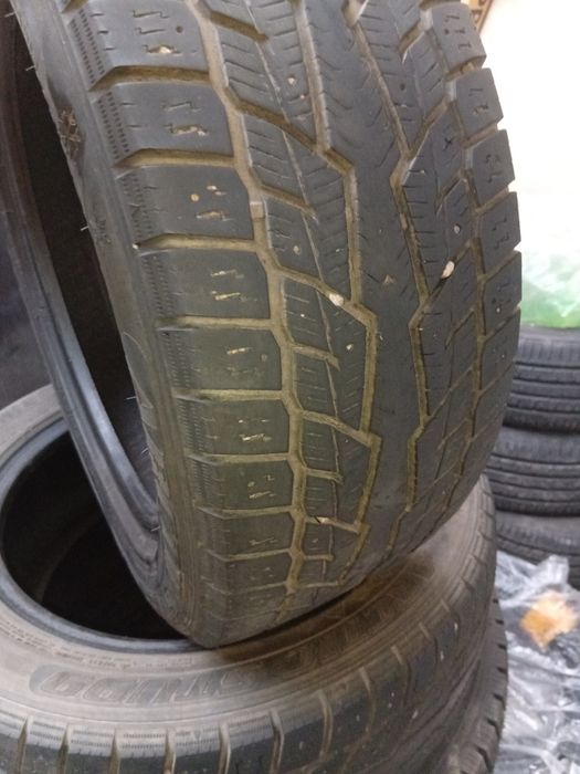 Продам пару зимних шин