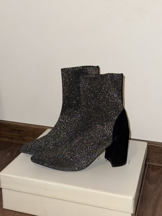 Дамски Зимни Боти