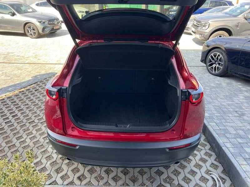 Super ofertă negociabilă: Mazda CX-30 e-SKYACTIV – 2021