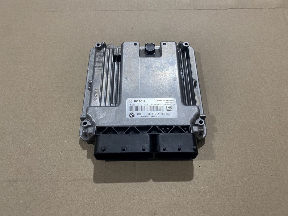 Ecu / Calculator Motor BMW Seria 3 4 5 7 3.0 258 N57 : 8572439