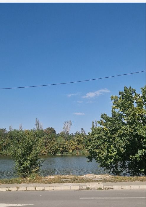 Teren superb direct la lac in Bucuresti