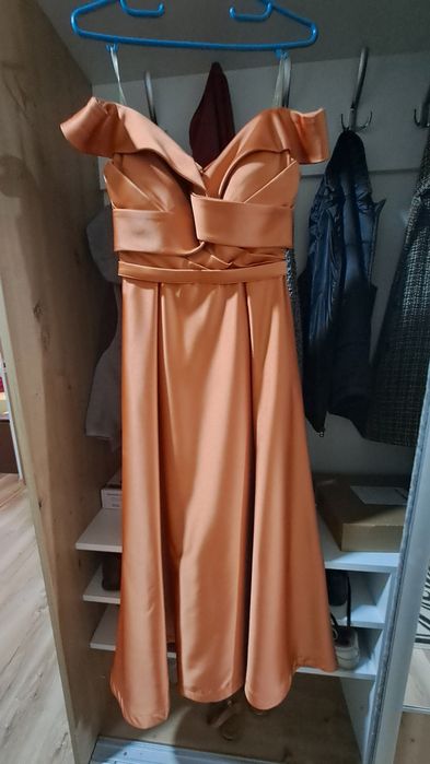 Rochie lunga pentru evenimente