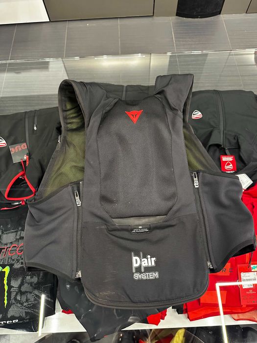 Екипировка Dainese