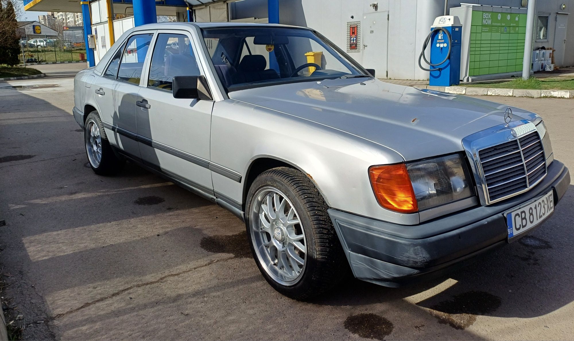 Mercedes Benz 124