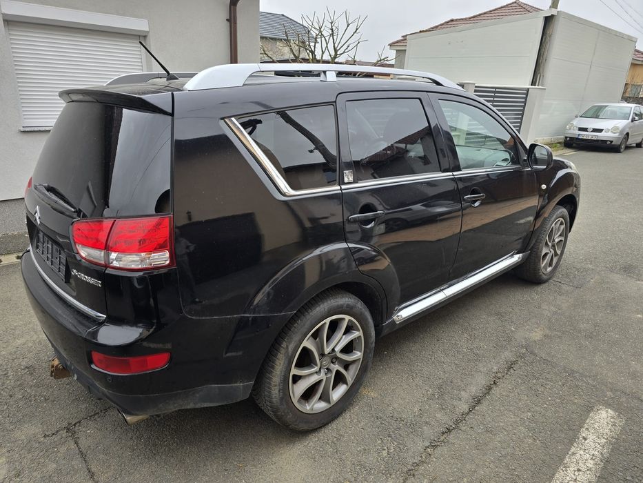 Citroen C-Crosser