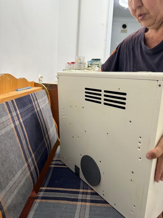 Вытяжка дл 4ухни