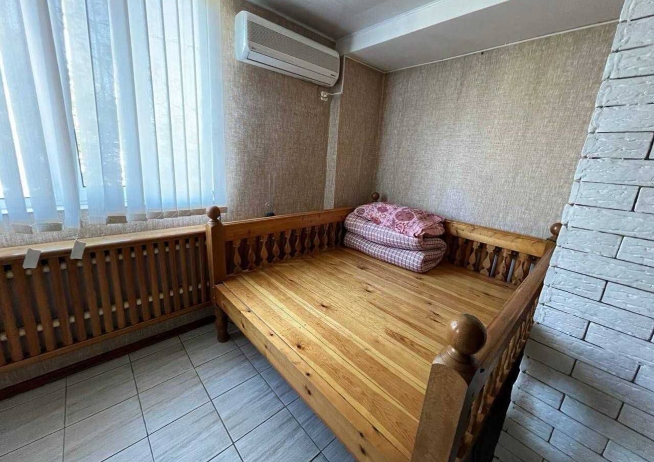 Цум 3 комнатная квартира, 110 школа