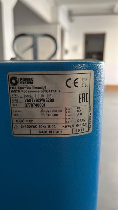 Vând compresor profesional cu șurub marca PASCAL, model 7.5-10
