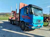 Camion forestier Mercedes Actros