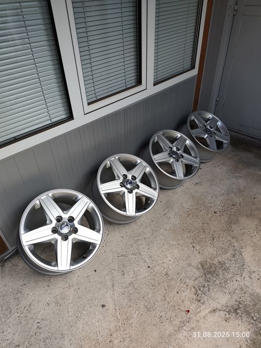 16/5/108-ВОЛВО-С 30,S 60,V 40,V 50-нов внос,перфектни