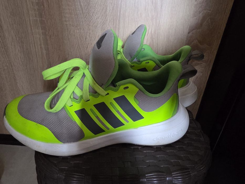 Adidas маратонки 38 размер!