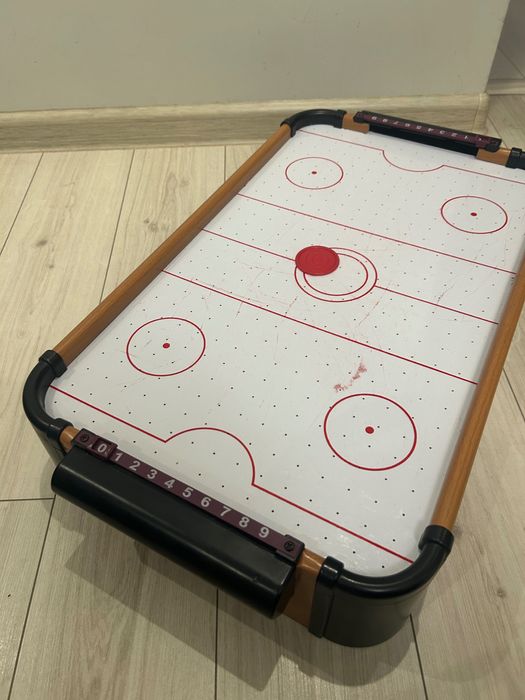 Joc de masă  air hockey