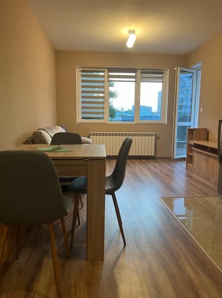 Дава се под наем Тристаен апартамент в София, Дружба 2 - 68 кв.м за 700 € - Снимка #2