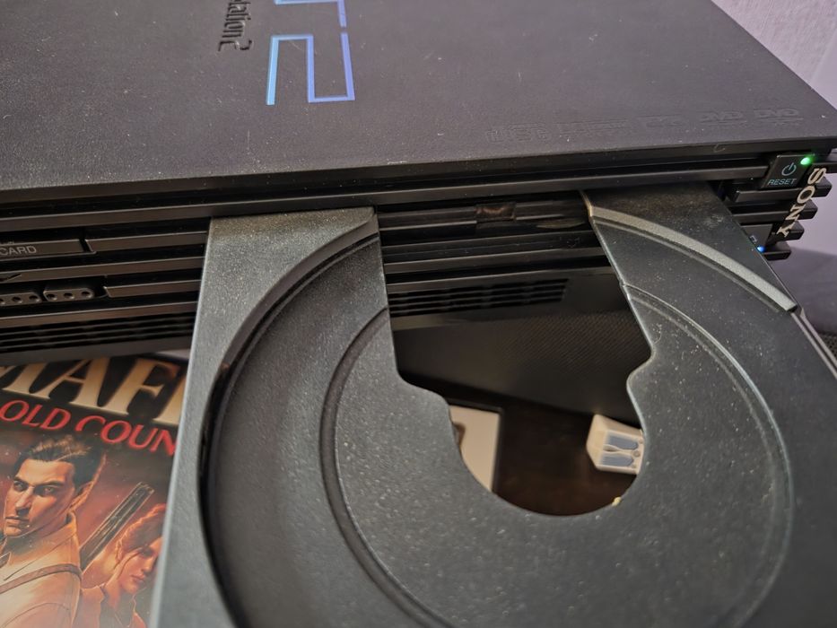 Конзола: PlayStation 2 - SCPH-30003 R - за Части
