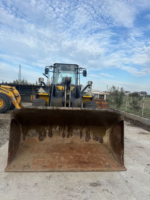 Incarcator frontal komatsu wa320PZ-6