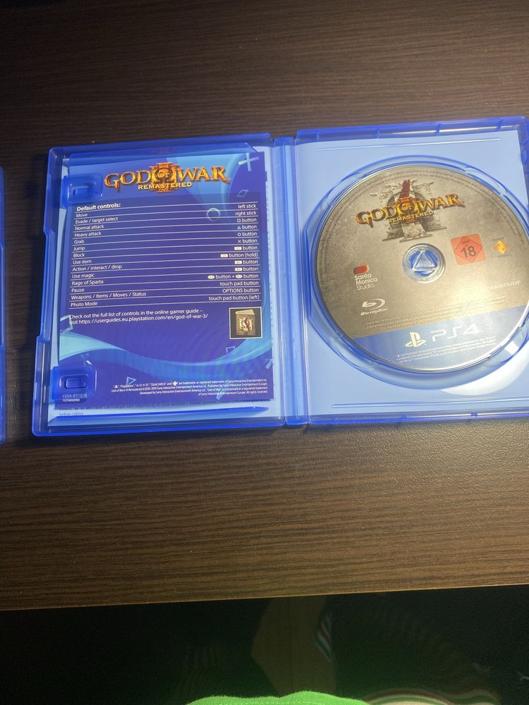 Продаван ufc4 и god of war 3,цената е за брой