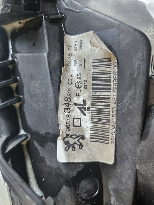 Ляв фар пежо 307 2008г.