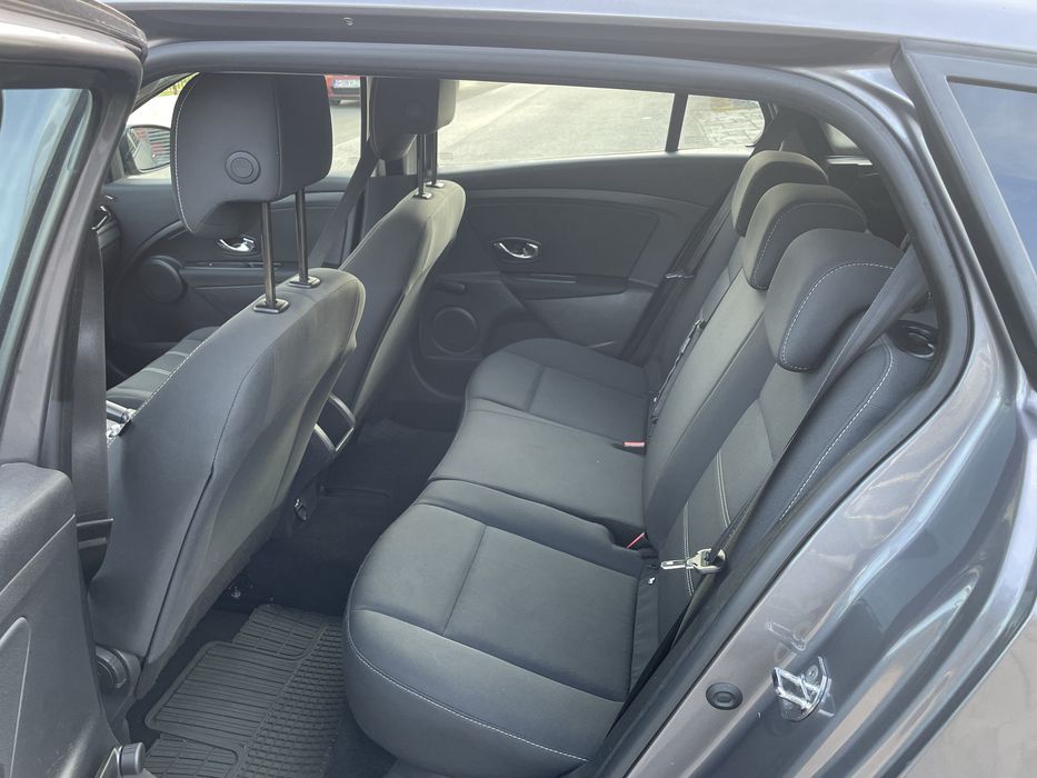 Renault megane facelift 1,5 dci 110cp 6+1 viteze