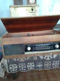 Стар радиограмофон Акорд 102-71