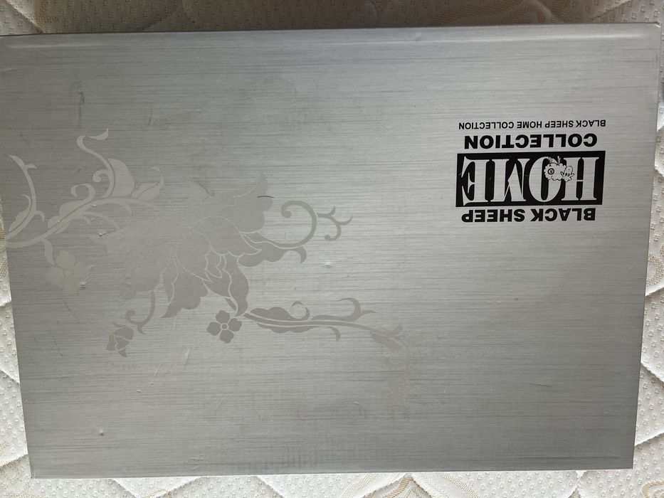 Lenjerie pat noua Black Sheep Home Collection