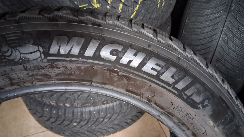 4-броя зимни гуми 275/50/R20 MICHELIN