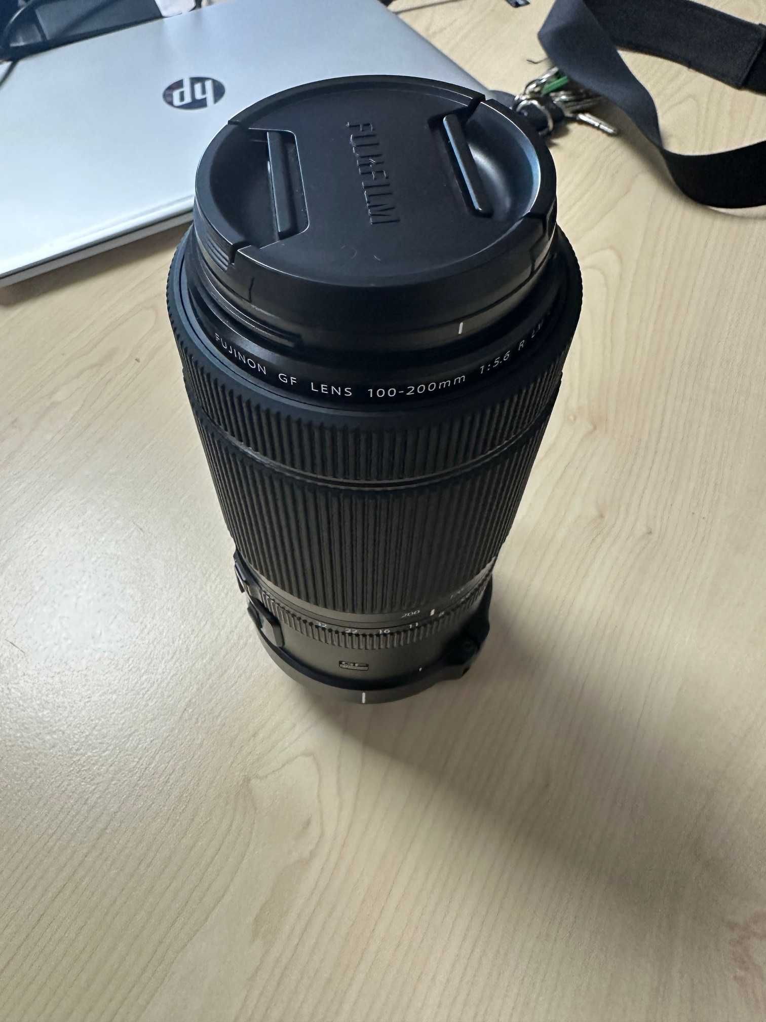 Обектив Fujinon GF 100-200mm f5.6 R LM OIS WR