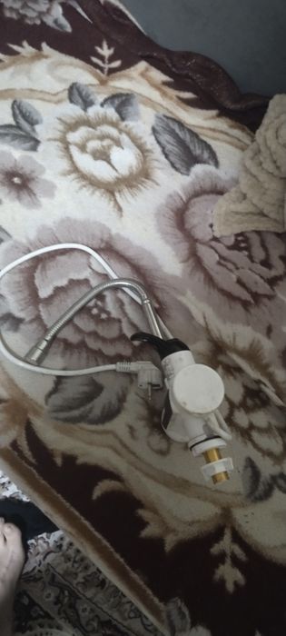 Продам кран с нагревателем