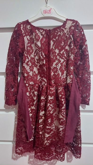 Дантелена рокля за момиче, 7-8години