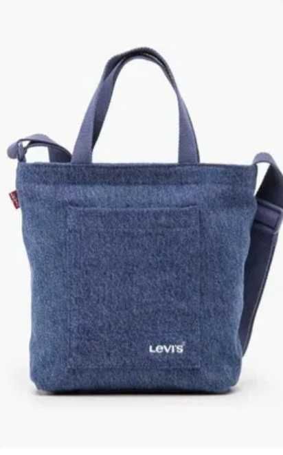 Нова чанта  Levis