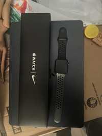 Продам Apple watch Nike SE 44m