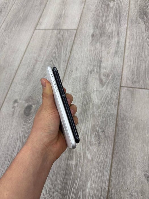 iphone XR iphone SE 2020