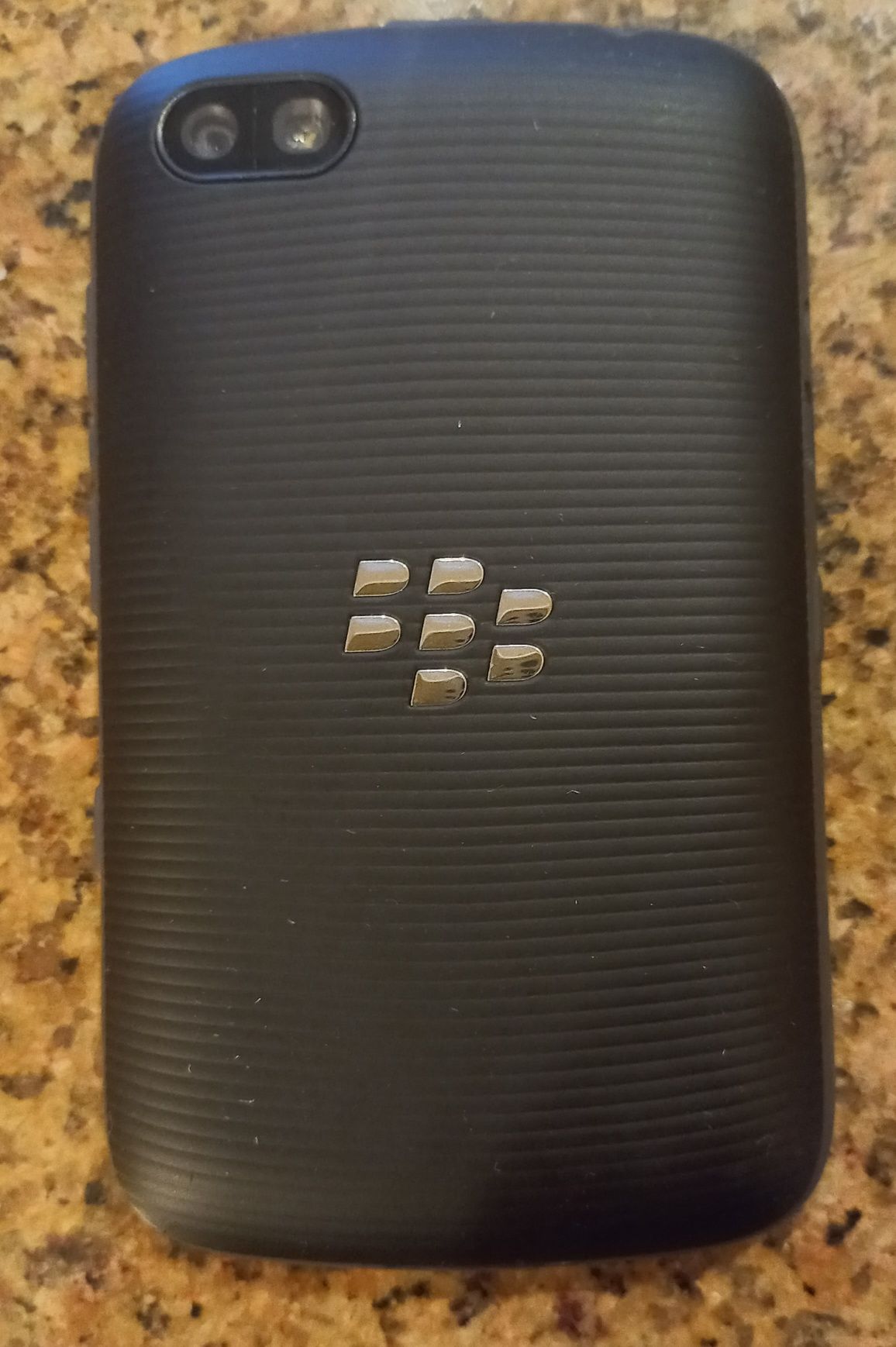 Телефон BlackBerry