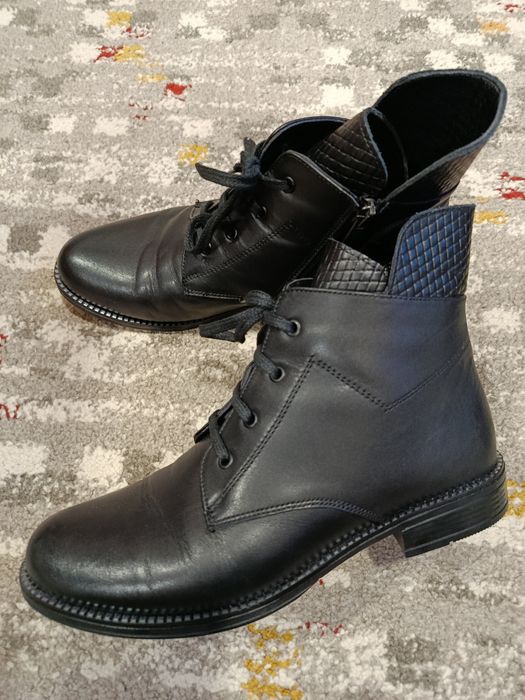 Дамски боти .39.