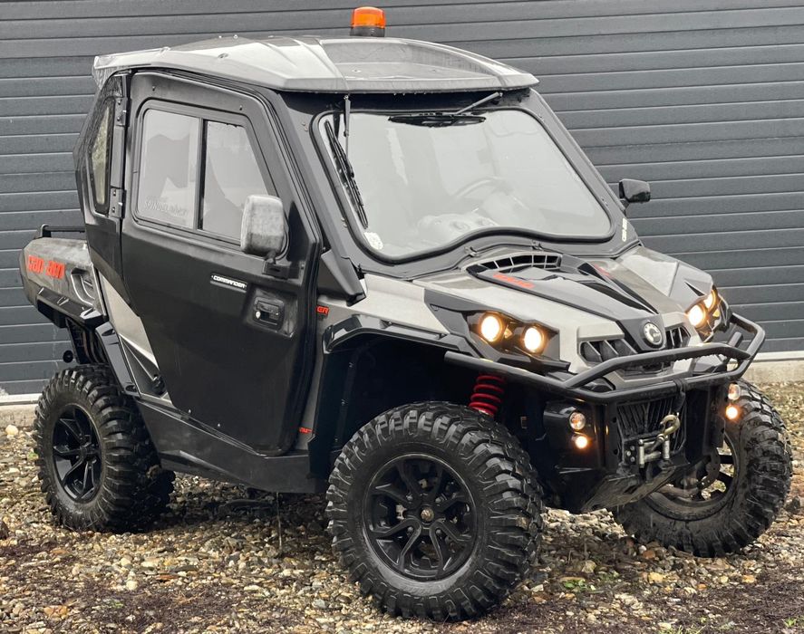 Utv/Buggy/Atv Can Am Commander 1000R XT 4x4 EFI 2015 Recent adus !