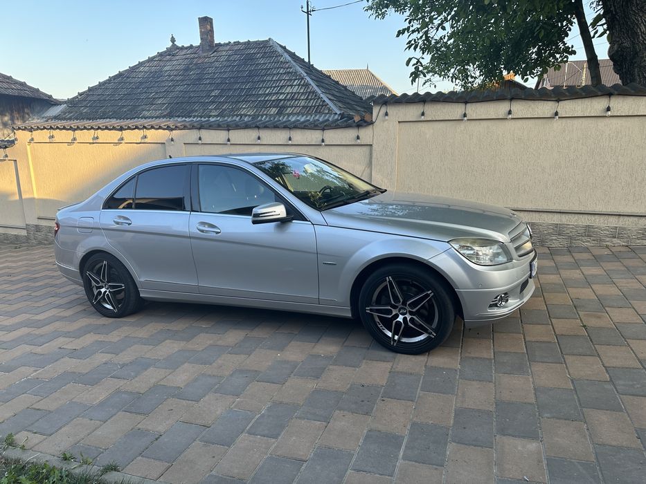 Vand  Mercedes-Benz C250,an fabricatie 2009,motorizare 2.2 CDI 204 CP