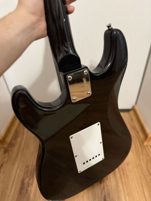 Електрическа китара Fender тип стратокастер
