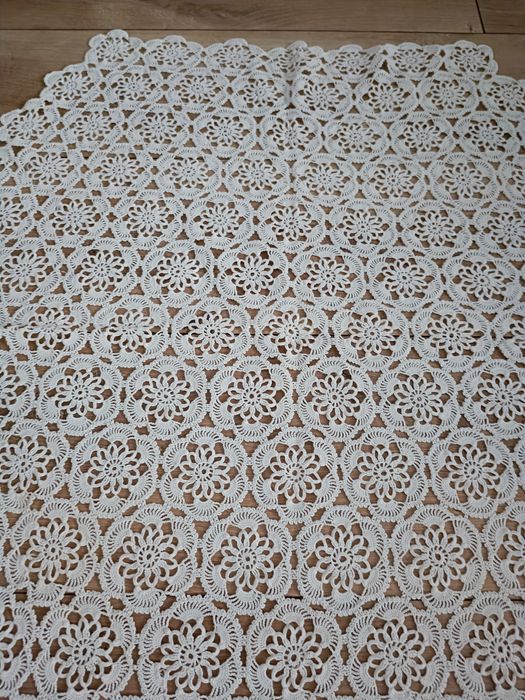 Ръчно плетени покривки на една кука