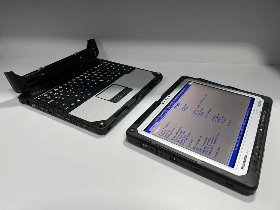 Laptop/Tableta SH Panasonic Toughbook CF-33 i7-7600 16gb RAM SSD 512gb