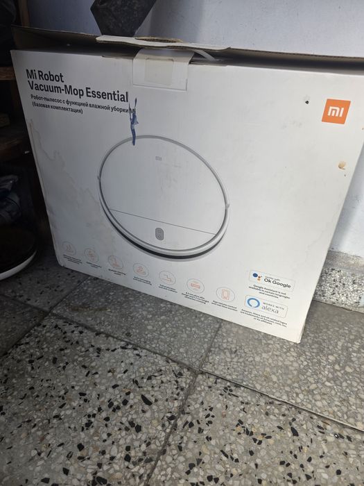 Xiaomi Mi Robot Vacuum-Mop Essential