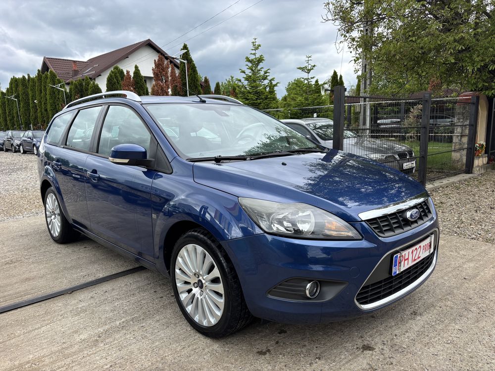 Ford focus 1.8 benzina titanium 2010 euro5 navigatie