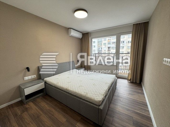 Дава се под наем Тристаен апартамент в София, Оборище - 130 кв.м за 1200 € - Снимка #6