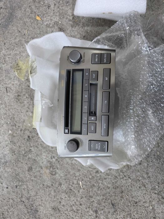 Медия Toyota Avensis t25