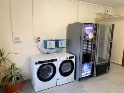 Предлагаме стаи в Хостел Работник