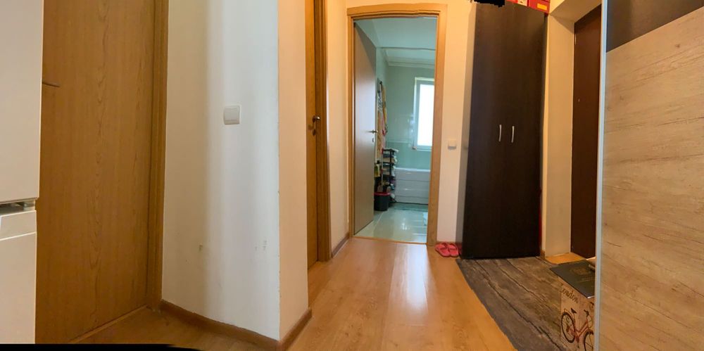 Proprietar vand urgent-Coresi-ap 2 camere-58mp-curte-parcare-boxa-2012