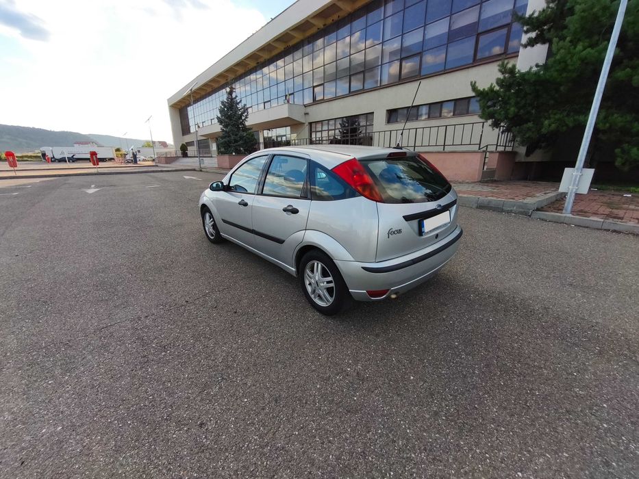 ford focus 1 1.8 tddi 90 cp hatchback - defect