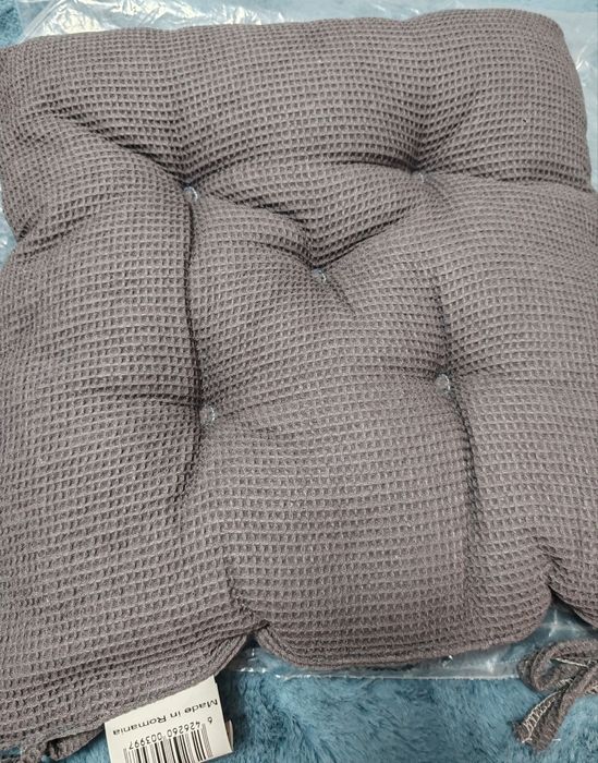 2 Perini noi din puf siliconat set