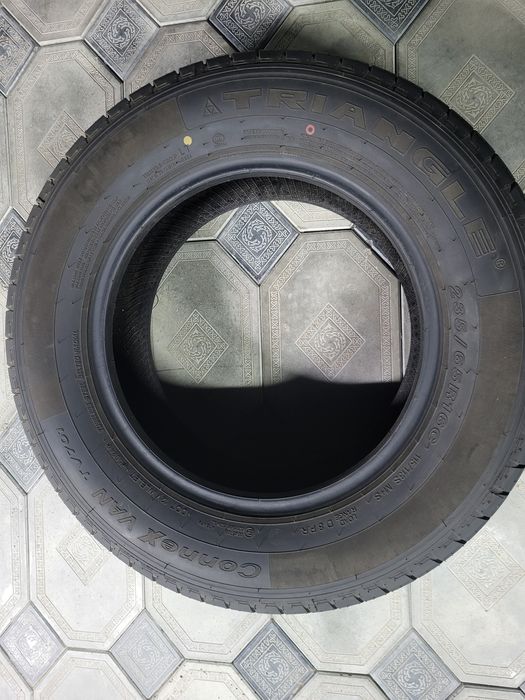 Продам  всесезонную шину сешка TRIANGLE  235/65/16C  2025г/в