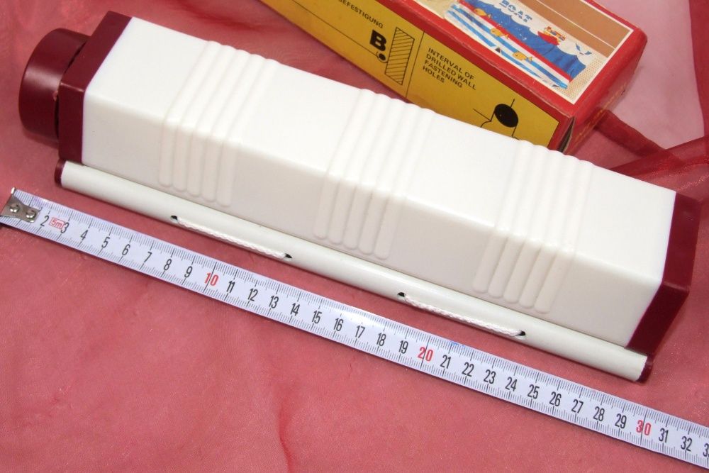 USCATOR DE RUFE retractabil - extensibil, 4 corzi x 4 m, England, NOU