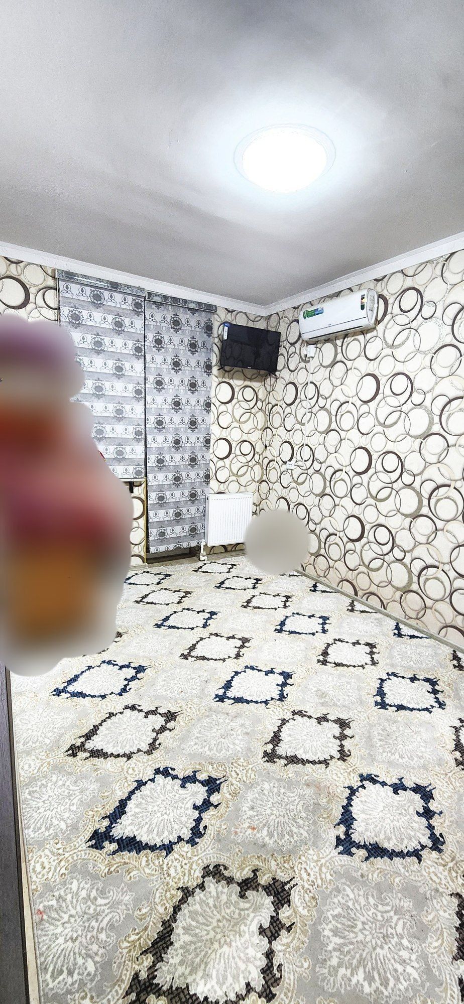 2xonali kvartira jixozlari bilan tez va arzon sotiladi